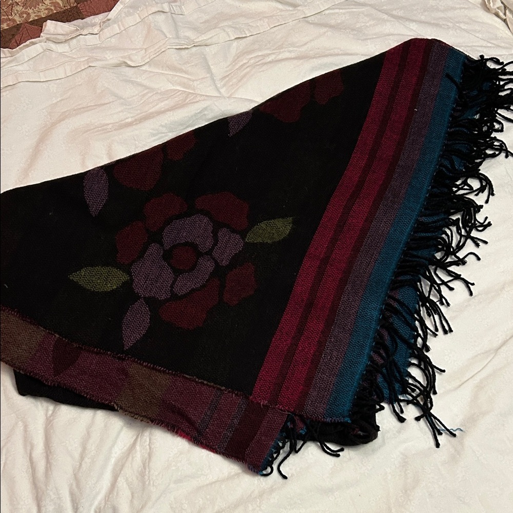 Floral Patterned Fringe Shawl